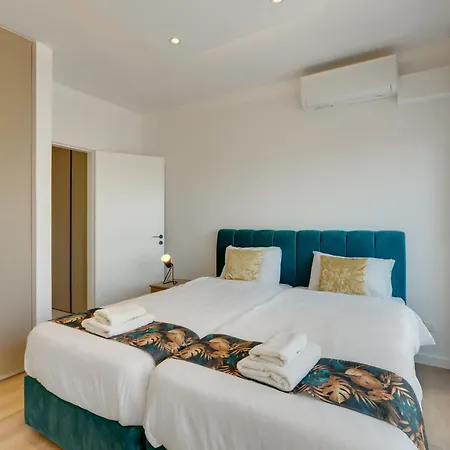 Appartement Lordos Deluxe 2bd Duplex With Pool And Seaview Larnaca