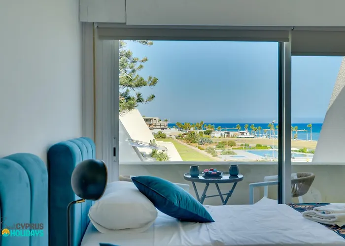דירה Lordos Deluxe 2bd Duplex With Pool And Seaview לרנקה