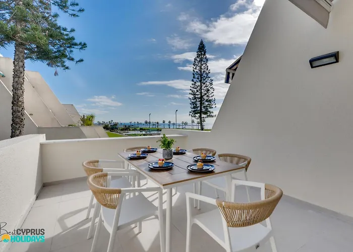 Lordos Deluxe 2bd Duplex With Pool And Seaview דירה לרנקה